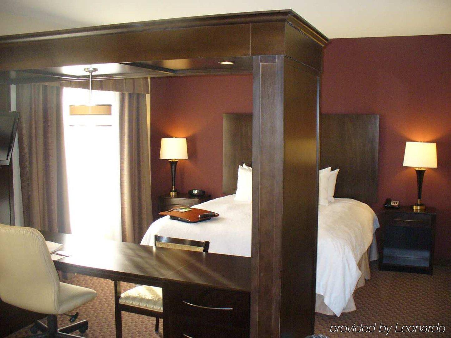 Hampton Inn & Suites Enid Room photo