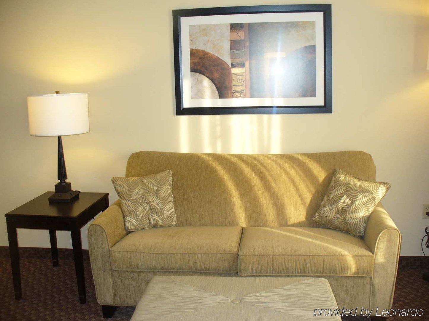 Hampton Inn & Suites Enid Room photo