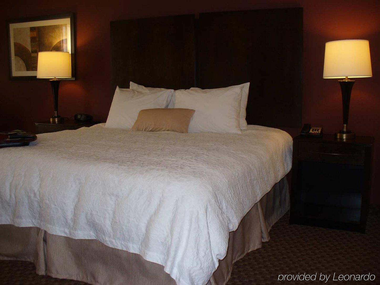 Hampton Inn & Suites Enid Room photo