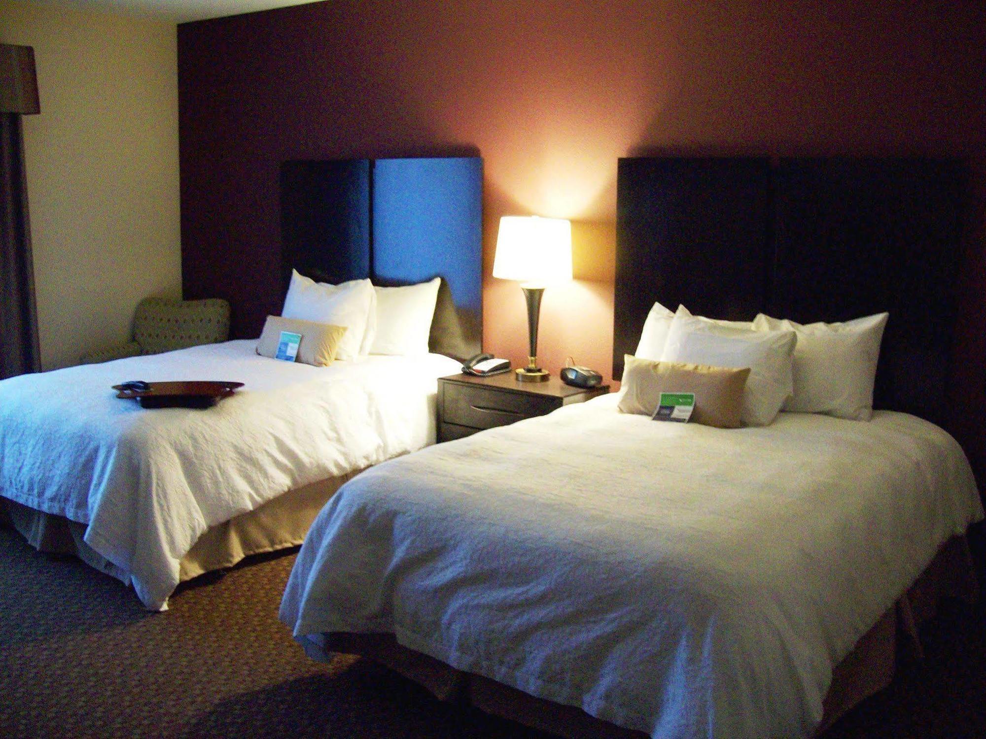 Hampton Inn & Suites Enid Room photo